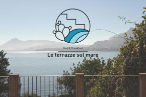 Гостиница Residenza Terrazze sul Mare  Санта Флавиа